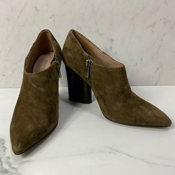 DONALD PLINER Suede Green Heels - Picture 1 of 10